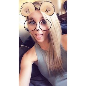 Meet your Posher, Hailey